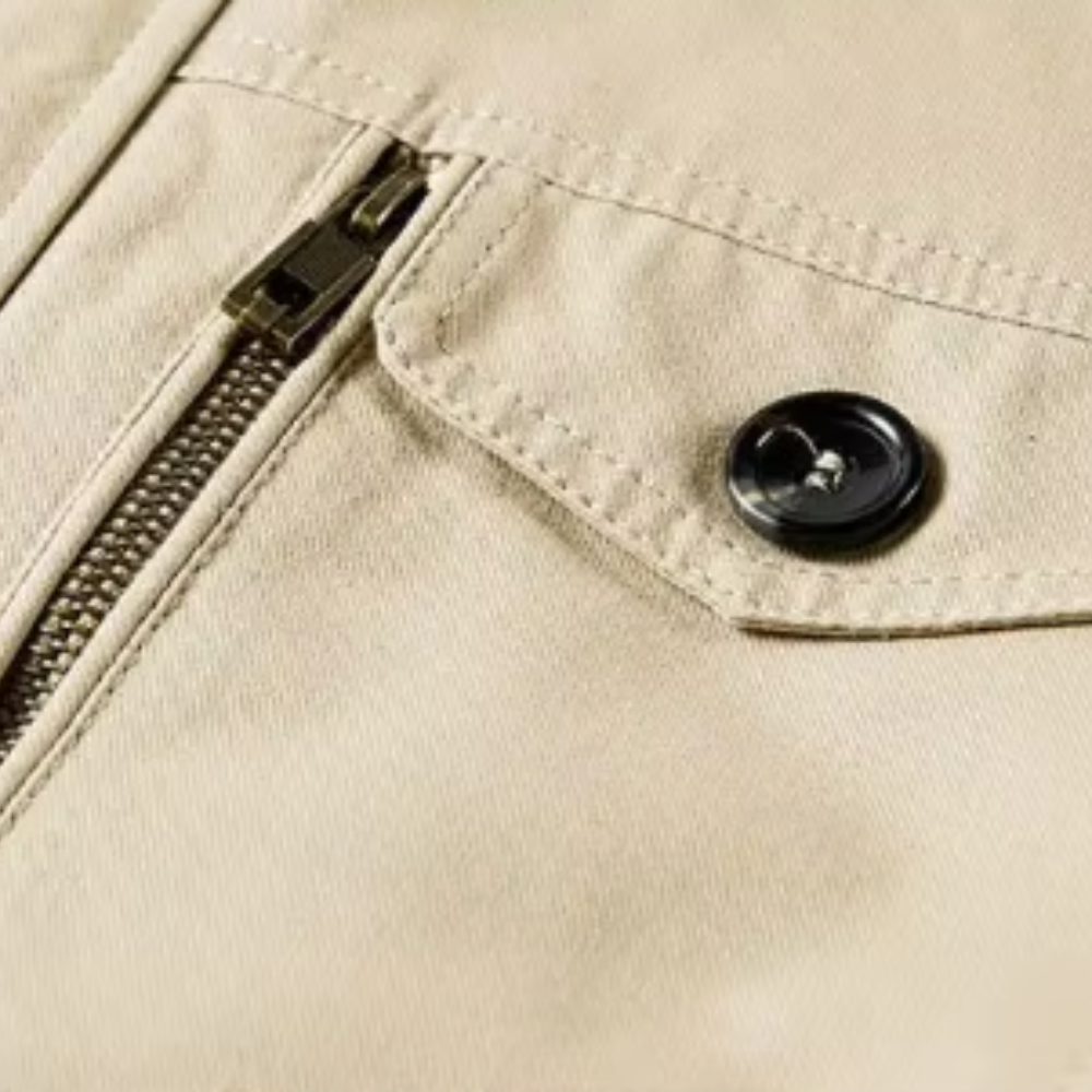 Stilvolle Jacke mit zahlreichen Taschen
