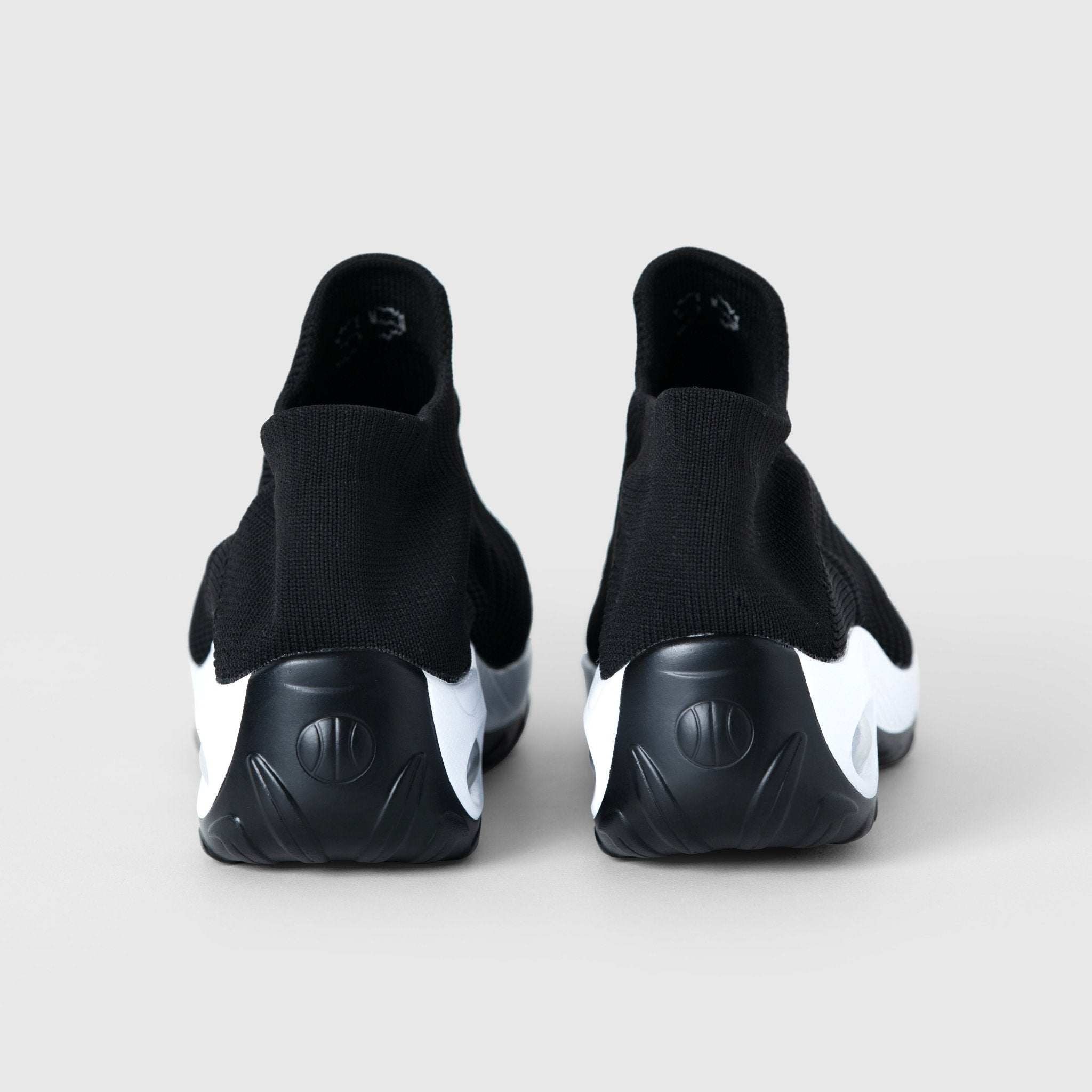 Atmungsaktive Slip-On Stretch Schuhe - Schwarz Weiß