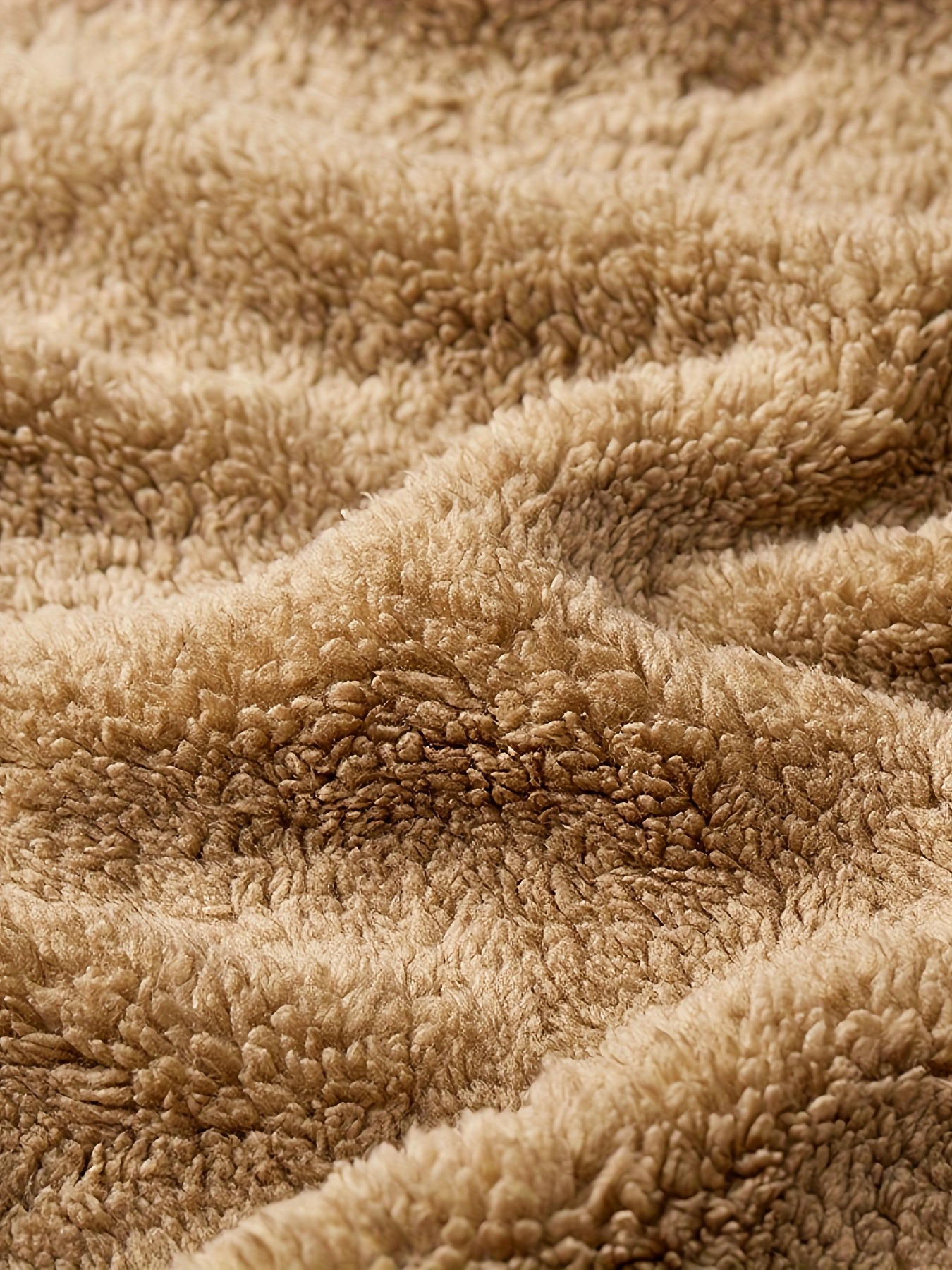 Tjörven – Gefütterte Fleecejacke mit Kapuze