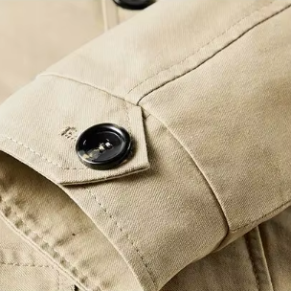 Stilvolle Jacke mit zahlreichen Taschen