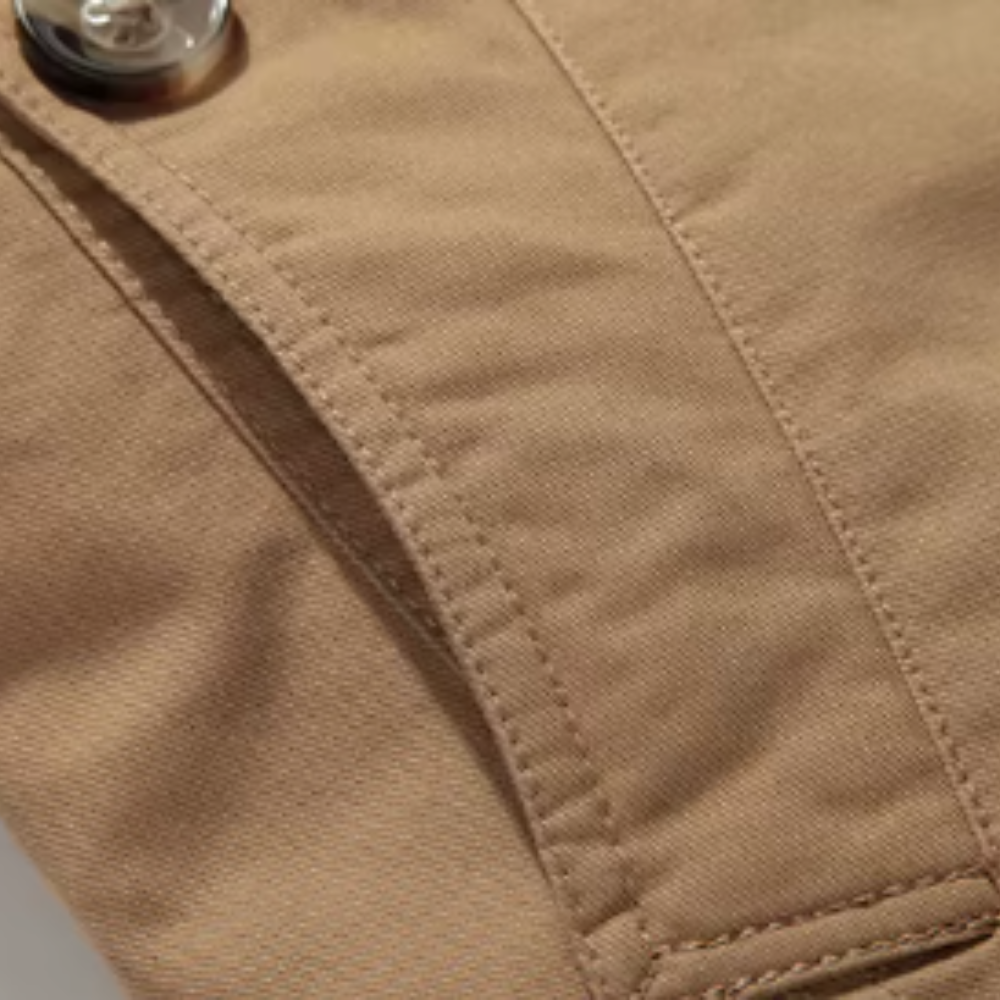 Stilvoller gefütterter Trenchcoat