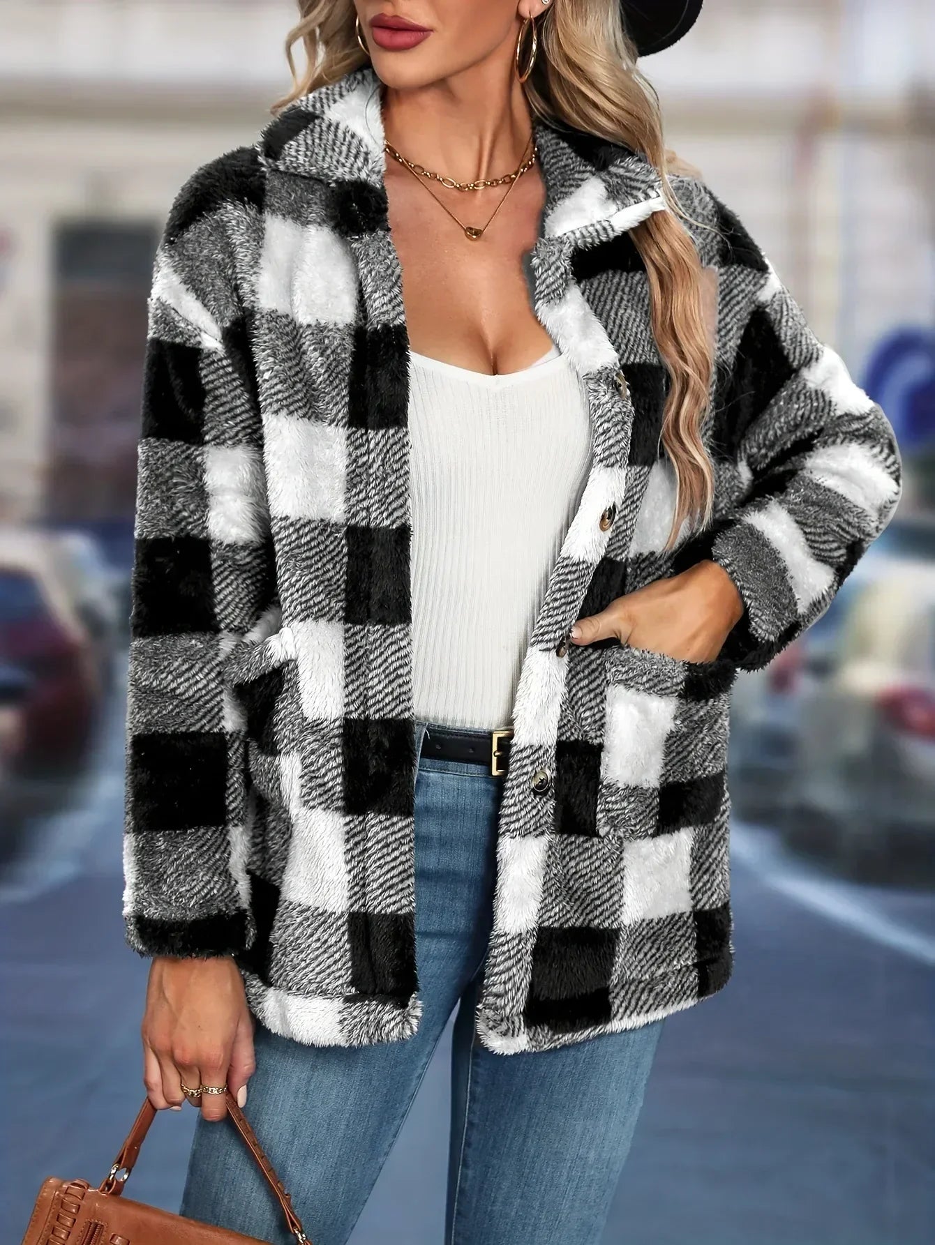 Carla | Lässige Karojacke