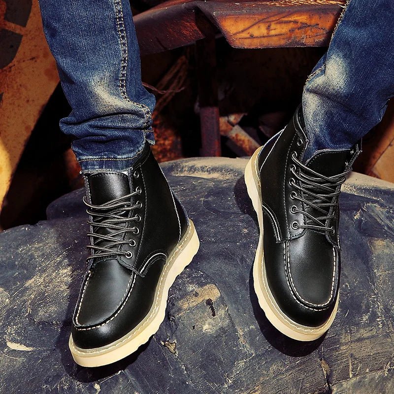 Herren Schnür-Stiefel mit Moc Toe, robuster Sohle und lässigem Streetstyle